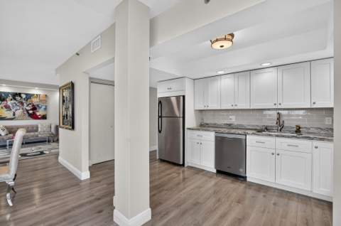 6805 Willow Wood Drive #5051, Boca Raton FL - photo 9 of 87