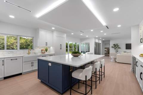 1090 SW Mulberry Way, Boca Raton FL - photo 9 of 52