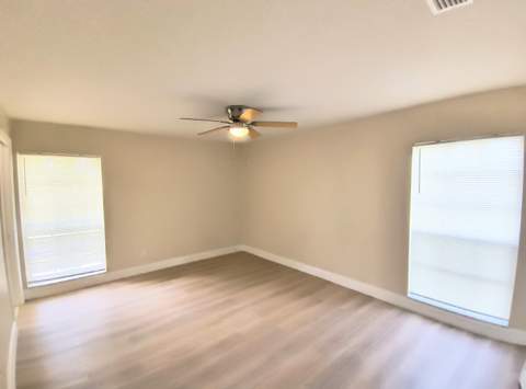 6903 Coquina Avenue, Fort Pierce FL - photo 13 of 26