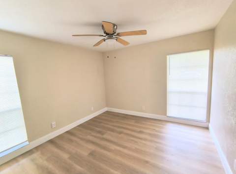 6903 Coquina Avenue, Fort Pierce FL - photo 19 of 26