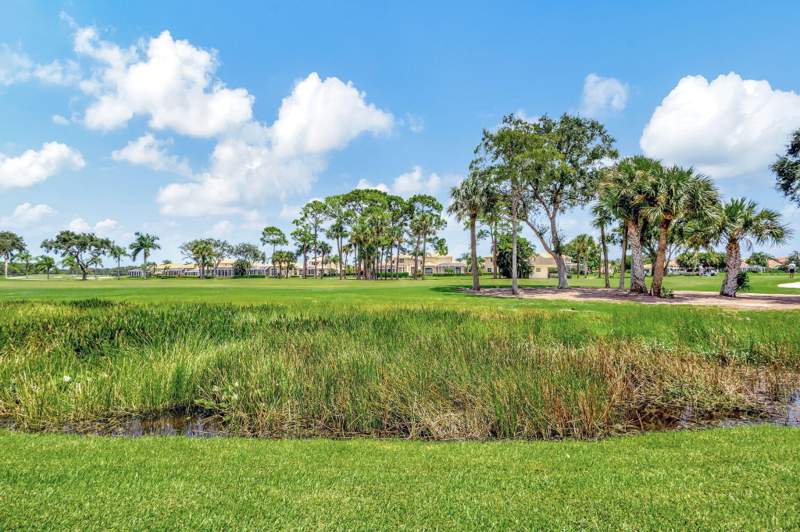 3 bedroom Townhouse at 527 Prestwick Circle, Prestwick Chase, Palm Beach Gardens — photo 5