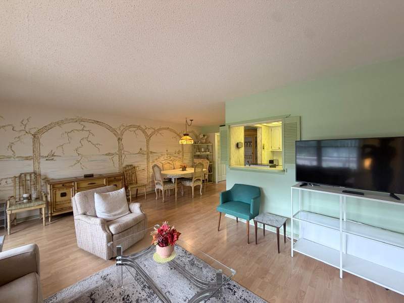 1 bedroom Condominium at 3031 Ashby D, Ashby D Condo, Deerfield Beach — photo 3