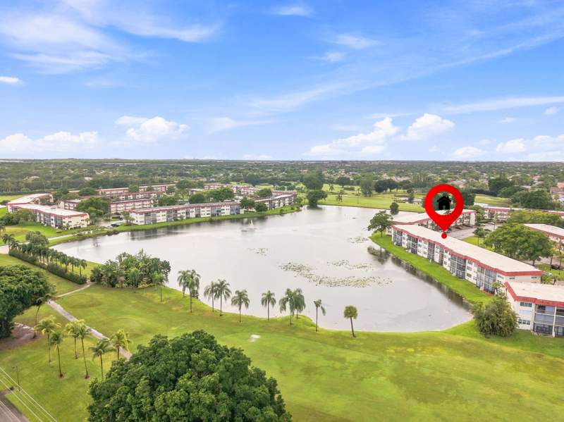 2 bedroom Condominium at 9400 N Hollybrook Lake Drive #208, Hollybrook Golf & Tennis Club, Pembroke Pines — photo 4