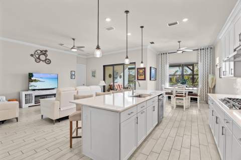 786 SE Courances Drive, Port St. Lucie FL - photo 13 of 62