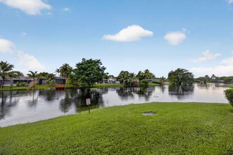10346 NW 24th Place #406, Sunrise FL - photo 23 of 50