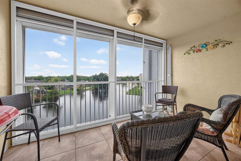 2 bedroom Condominium at 10346 NW 24th Place #406, Sunrise Lakes 205 Condo, Sunrise — photo 2