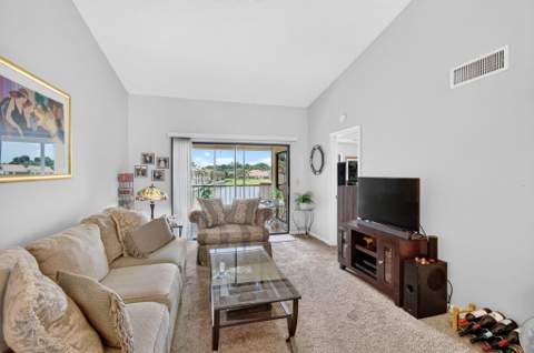 330 Palmwood Place #208, Boca Raton FL - photo 7 of 73