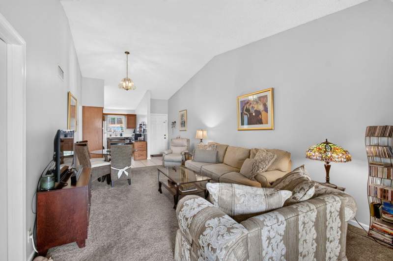 2 bedroom Condominium at 330 Palmwood Place #208, Lake Windwood, Boca Raton — photo 3