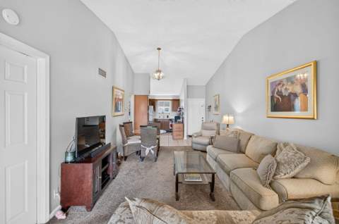 330 Palmwood Place #208, Boca Raton FL - photo 9 of 73