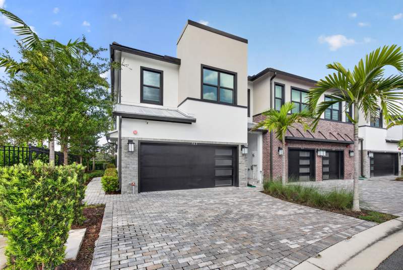 3 bedroom Townhouse at 765 NW 84th Terrace, American Express Tract, Plantation — photo 3