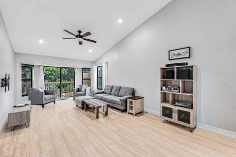 1911 Landings Boulevard, Greenacres FL - photo 11 of 30
