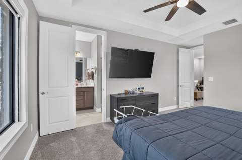 765 NW 84th Terrace, Plantation FL - photo 20 of 31