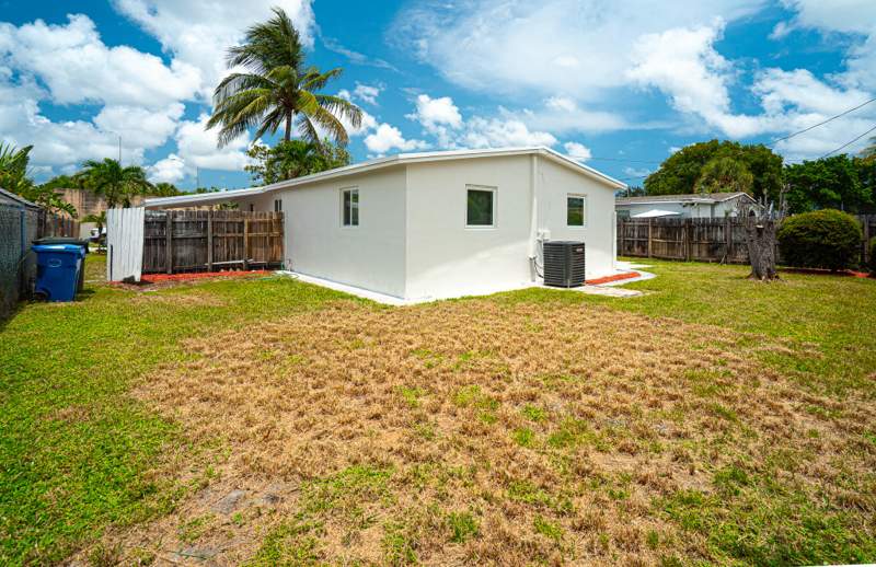 2 bedroom Single Family Residence at 160 NE 60th Street, Patterson Park 2 Add, Oakland Park — photo 5