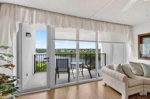 4750 S Ocean Boulevard #907, Highland Beach FL - photo 9 of 26