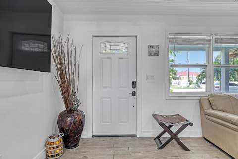 1707 E Terrace Drive, Lake Worth Beach FL - photo 6 of 76
