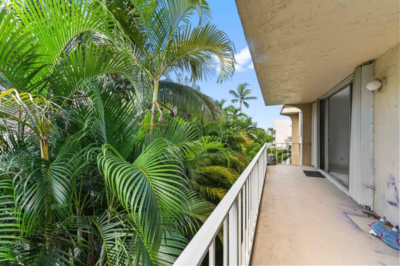 2 bedroom Condominium at 3575 S Ocean Boulevard #309, Brittany Condo, South Palm Beach — photo 5