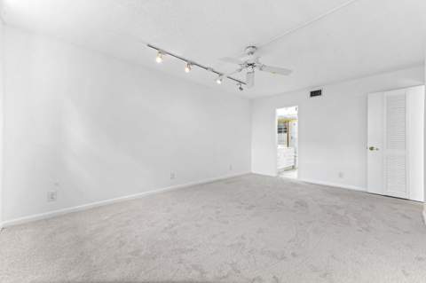 3575 S Ocean Boulevard #309, South Palm Beach FL - photo 12 of 24