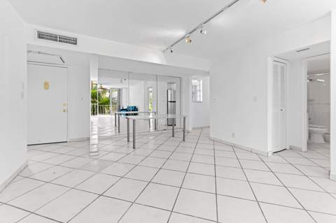 3575 S Ocean Boulevard #309, South Palm Beach FL - photo 7 of 24