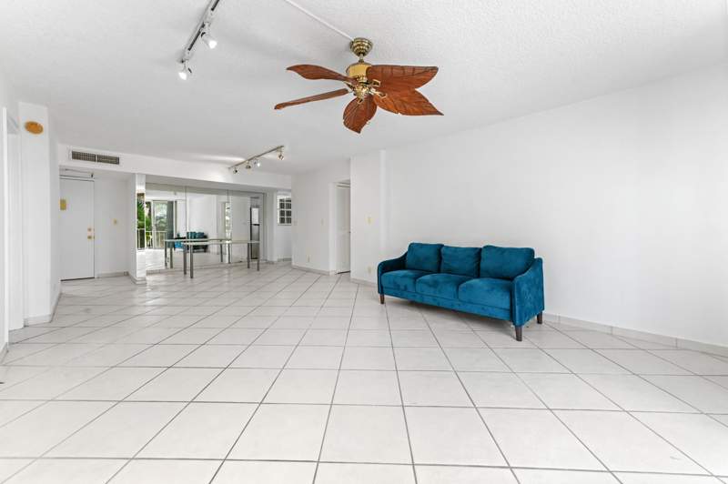 2 bedroom Condominium at 3575 S Ocean Boulevard #309, Brittany Condo, South Palm Beach — photo 4