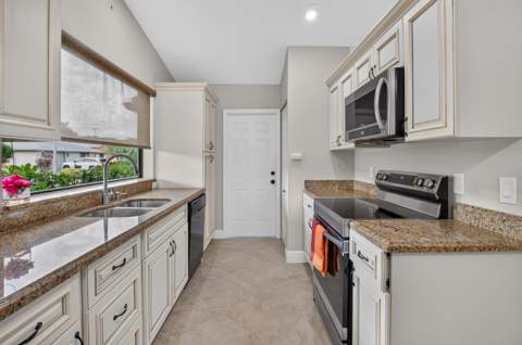 3180 NW 13th Street, Delray Beach FL - photo 14 of 46