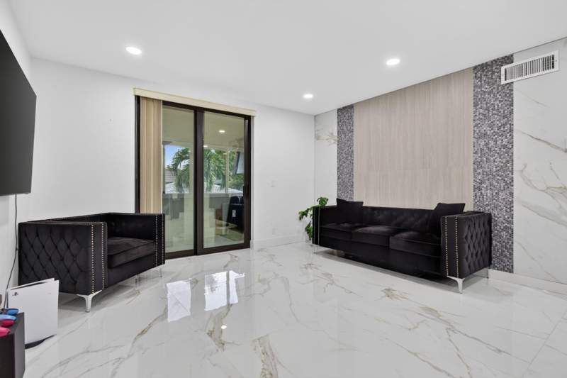 1 bedroom Condominium at 8404 W Sample Road #230, Coral Pine Condo 1, Coral Springs — photo 2