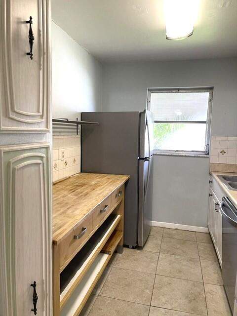 892 High Point Boulevard #B, Delray Beach FL - photo 9 of 41