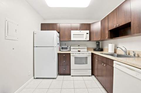 479 Burgundy J, Delray Beach FL - photo 16 of 54