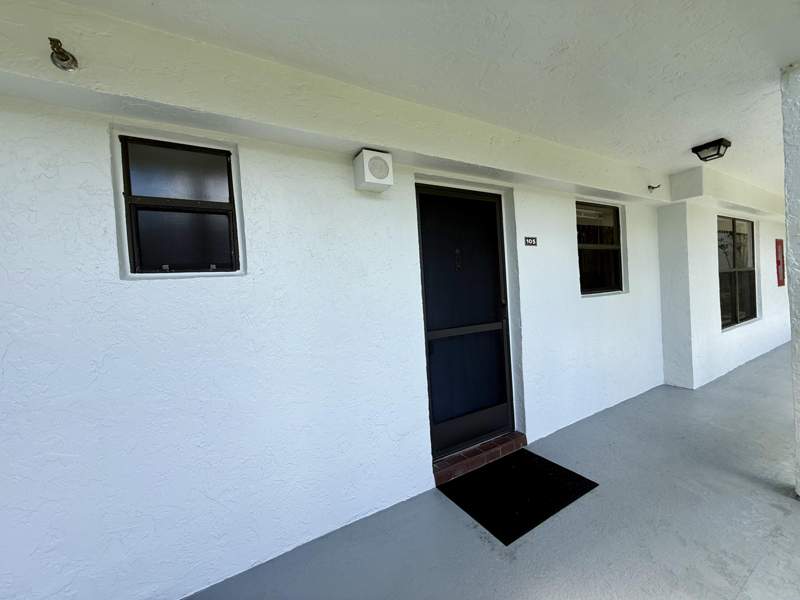 1 bedroom Condominium at 4760 Lucerne Lakes Boulevard #105, Sunrise Of Palm Beach , Lake Worth — photo 4