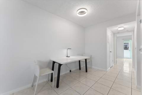 398 Tilford, Deerfield Beach FL - photo 8 of 38