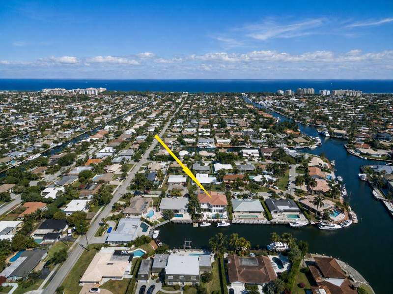 6 bedroom Single Family Residence at 4431 NE 24th Avenue, Venetian Isles 3rd Sec, Lighthouse Point — photo 2