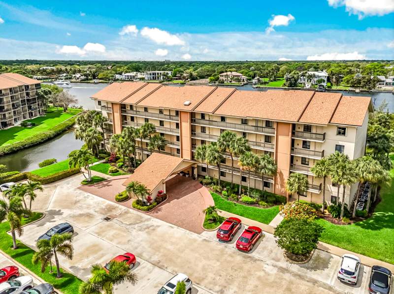 2 bedroom Condominium at 1701 Marina Isle Way #103, Marina At The Bluffs Condo, Jupiter — photo 5