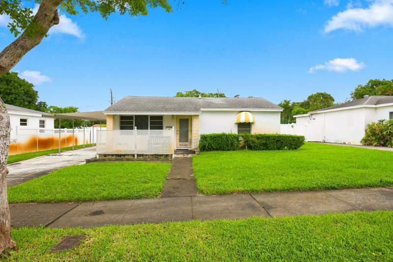 2 bedroom Single Family Residence at 933 Upland Road, Belle Vue Add To Wpb, West Palm Beach — photo 5