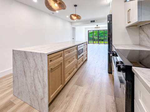 1701 Marina Isle Way #103, Jupiter FL - photo 9 of 35