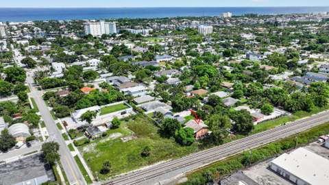 115 SE 5th Street, Delray Beach FL - photo 11 of 17