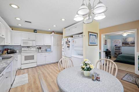 1840 NW 13th Street #102, Delray Beach FL - photo 6 of 39