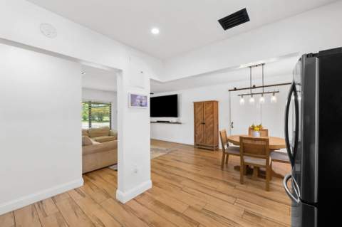 1032 SW 1st Terrace, Pompano Beach FL - photo 9 of 23