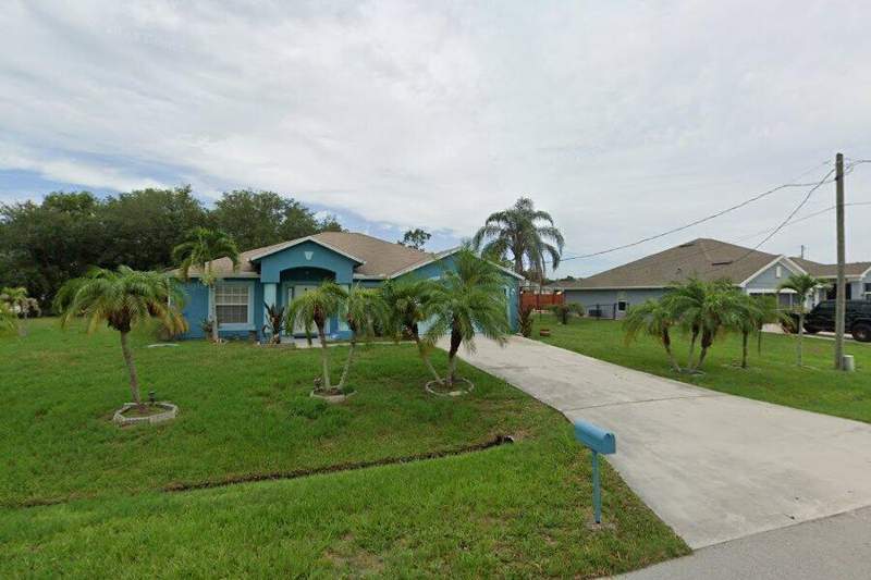 3 bedroom Single Family Residence at 5303 NW Nassau Lane, Port St Lucie Section 48 1st Replat, Port St. Lucie — photo 4