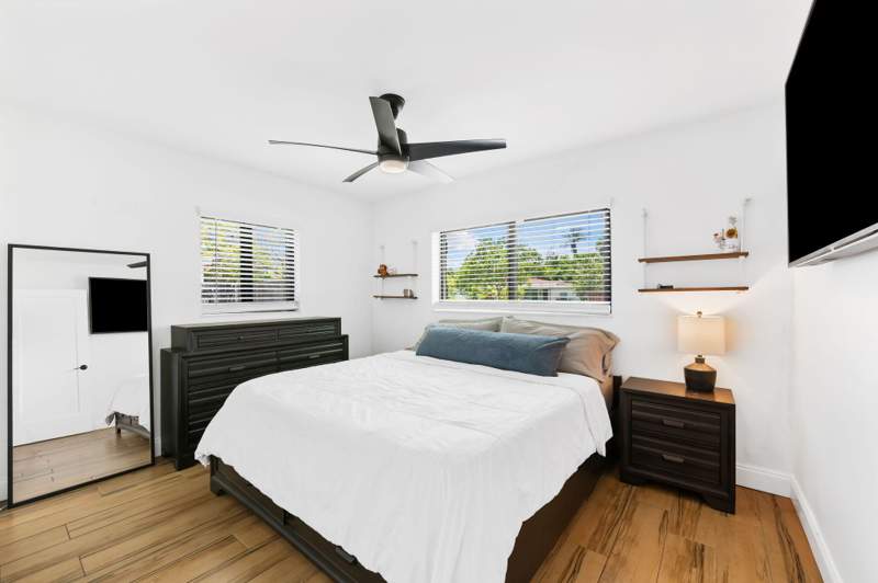 3 bedroom Single Family Residence at 1032 SW 1st Terrace, Lyons Park, Pompano Beach — photo 4