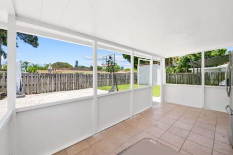 1032 SW 1st Terrace, Pompano Beach FL - photo 18 of 23