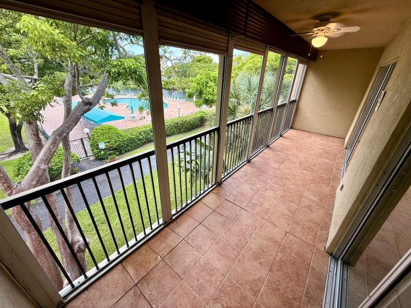 2 bedroom Condominium at 2212 S Cypress Bend Drive #303, Cypress Bend Condominium II, Pompano Beach — photo 5