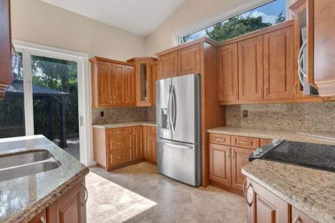 4500 SW 25th Terrace, Dania Beach FL - photo 8 of 54