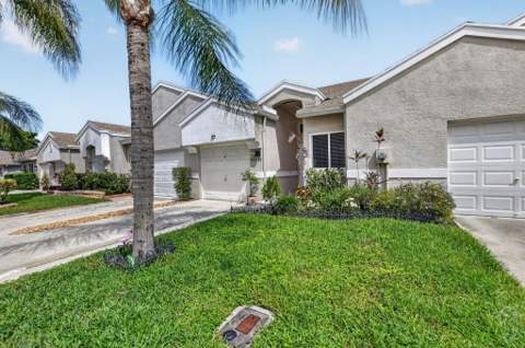 9219 Vineland Court #D, Boca Raton FL - photo 6 of 52