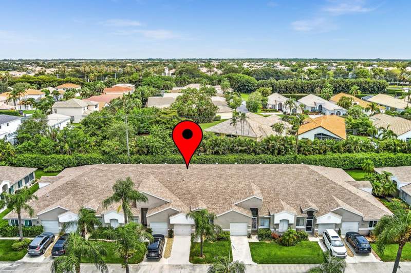 2 bedroom Villa at 9219 Vineland Court #D, Boca Gardens 4, Boca Raton — photo 4