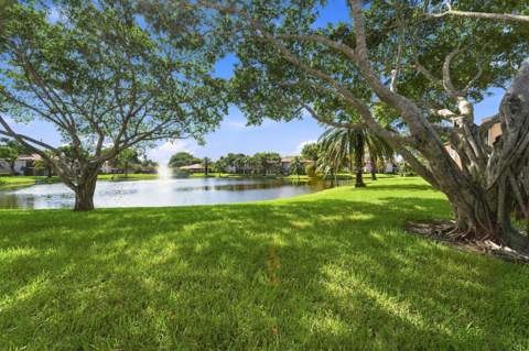 9293 Vista Del Lago #G, Boca Raton FL - photo 11 of 21