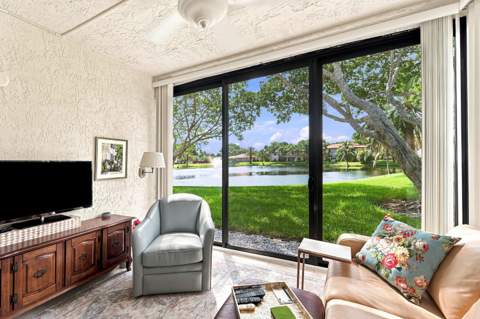 9293 Vista Del Lago #G, Boca Raton FL - photo 10 of 21