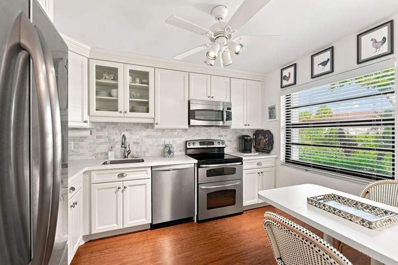 2 bedroom Condominium at 9293 Vista Del Lago #G, Pines Of Boca Lago Condo, Boca Raton — photo 5