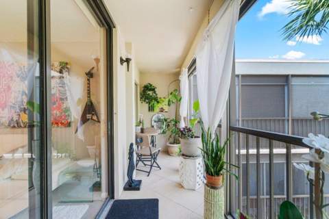 5100 Las Verdes Circle #316, Delray Beach FL - photo 15 of 24