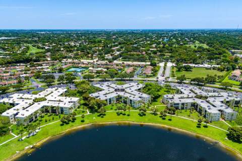 5100 Las Verdes Circle #316, Delray Beach FL - photo 18 of 24
