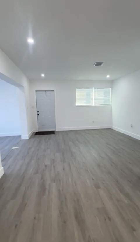 517 NW 16th Avenue, Fort Lauderdale FL - photo 17 of 22