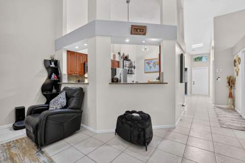 9219 Vineland Court #D, Boca Raton FL - photo 16 of 52